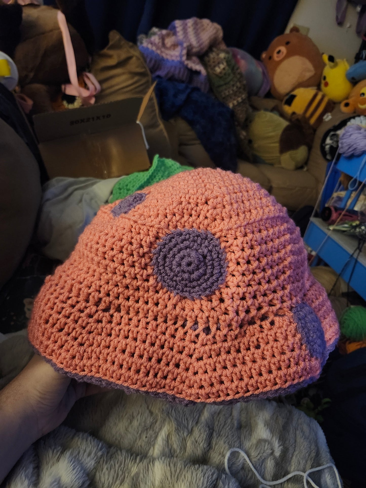 different color mushy hats