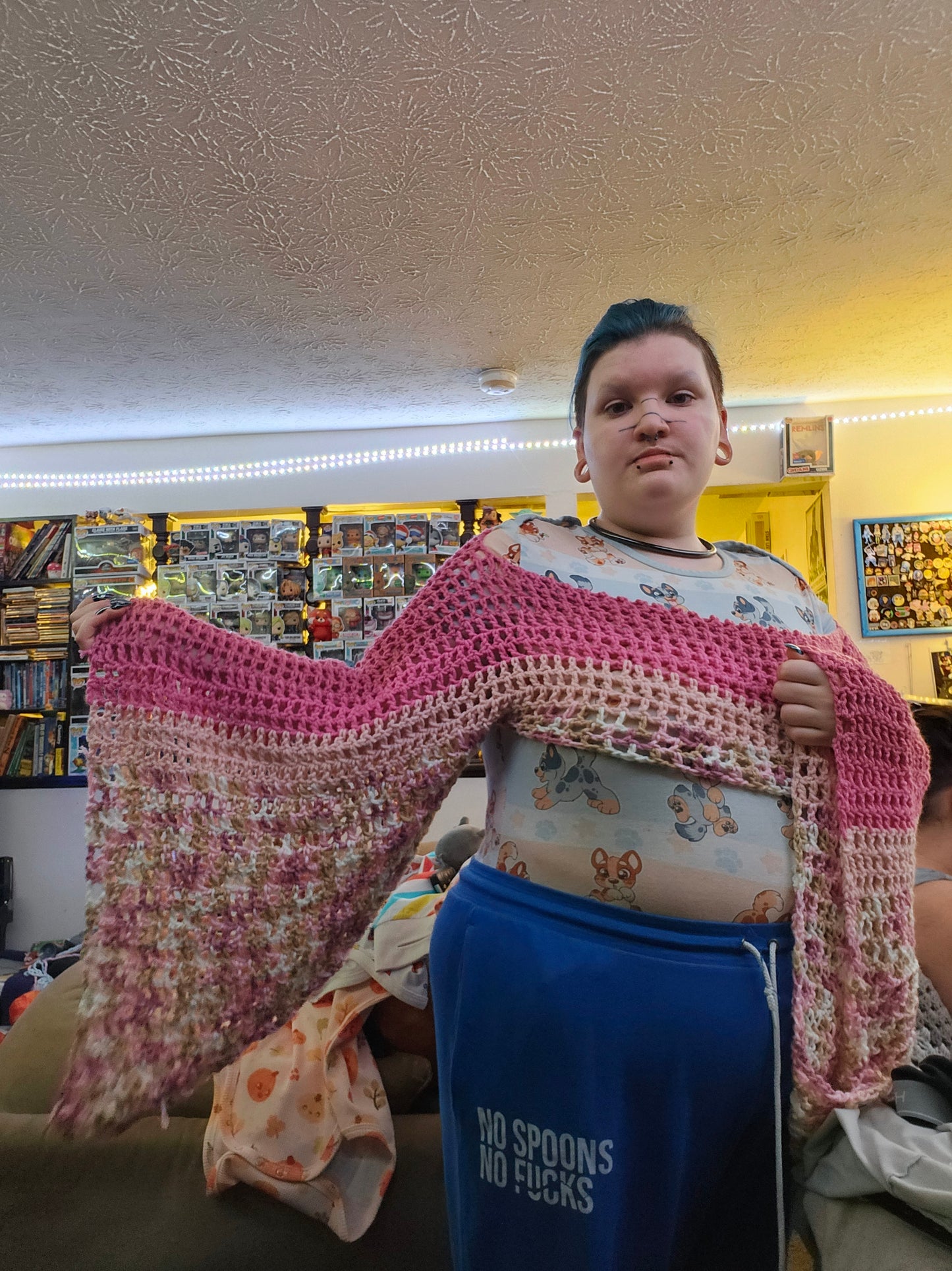 mesh sleeves with bell sleeves