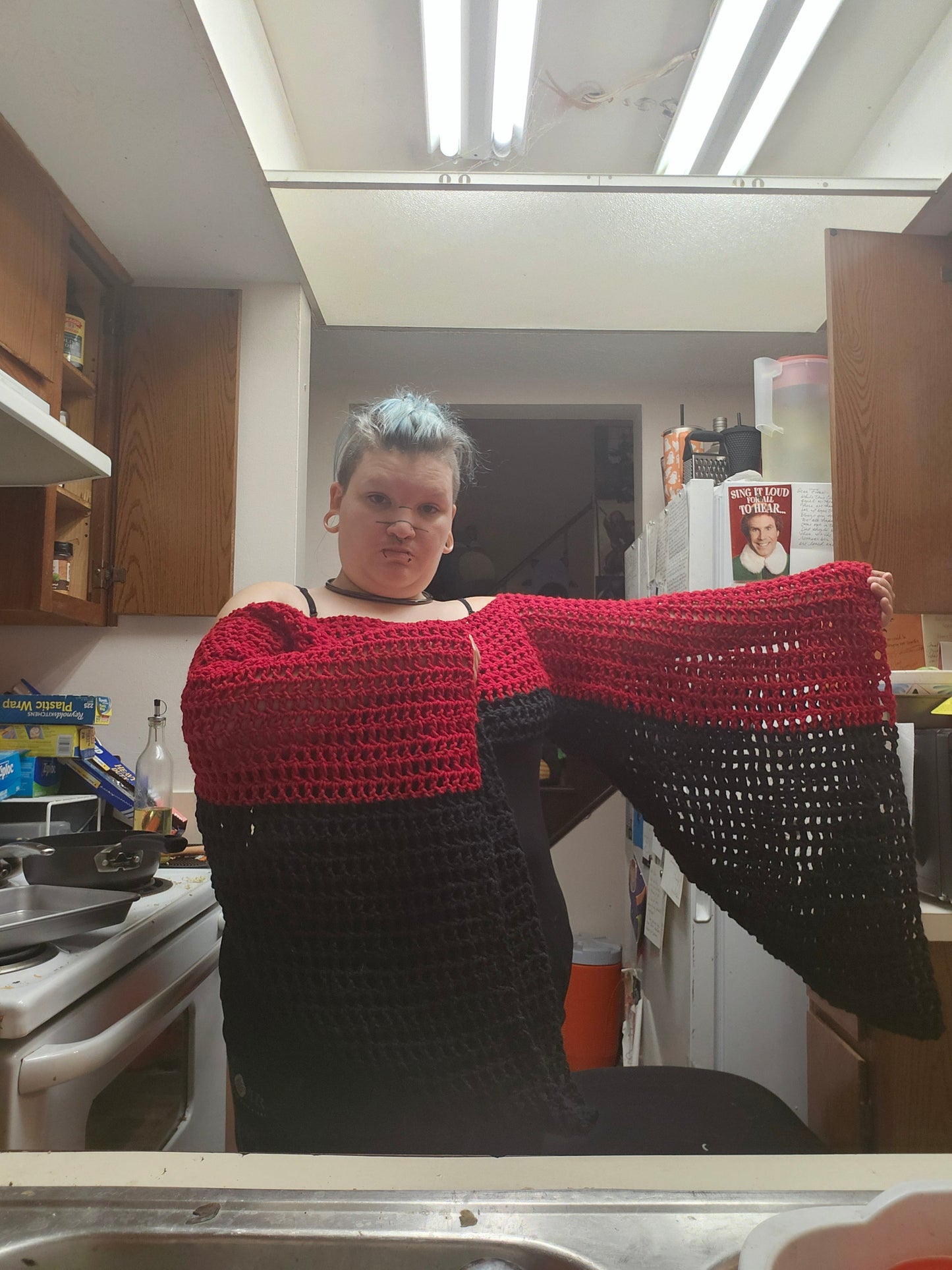 mesh sleeves with bell sleeves